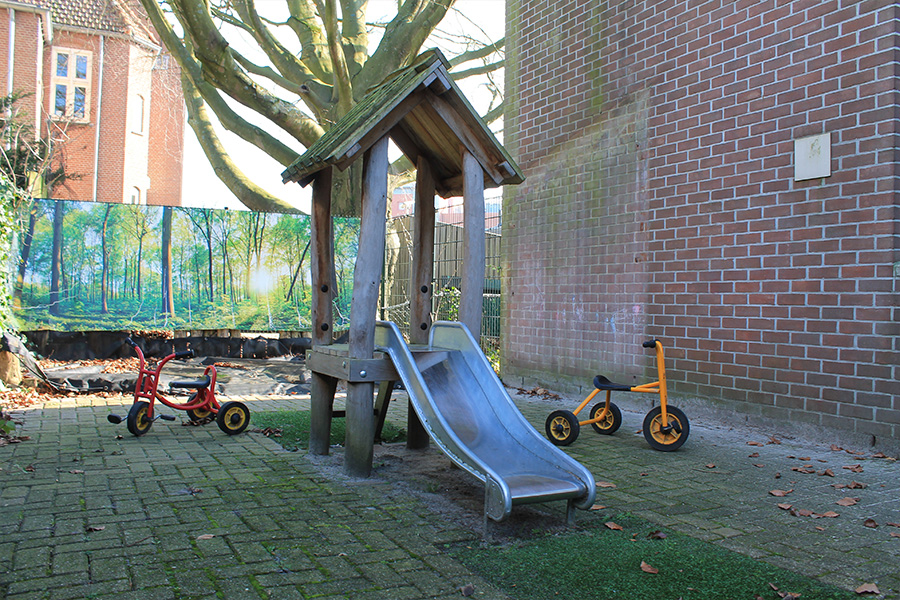 KDV De Hoorntjes impressie speeltuin